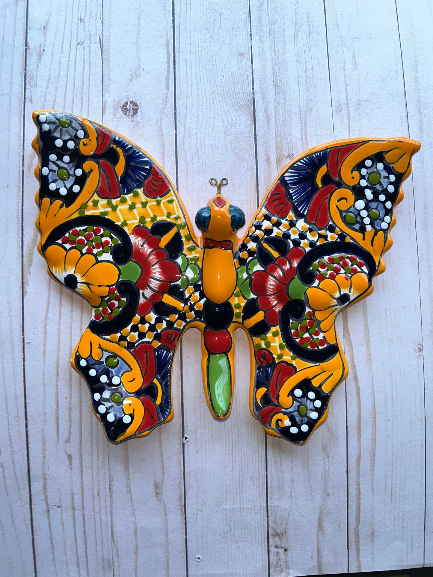 SMALL WALL TALAVERA BUTTERFLIES