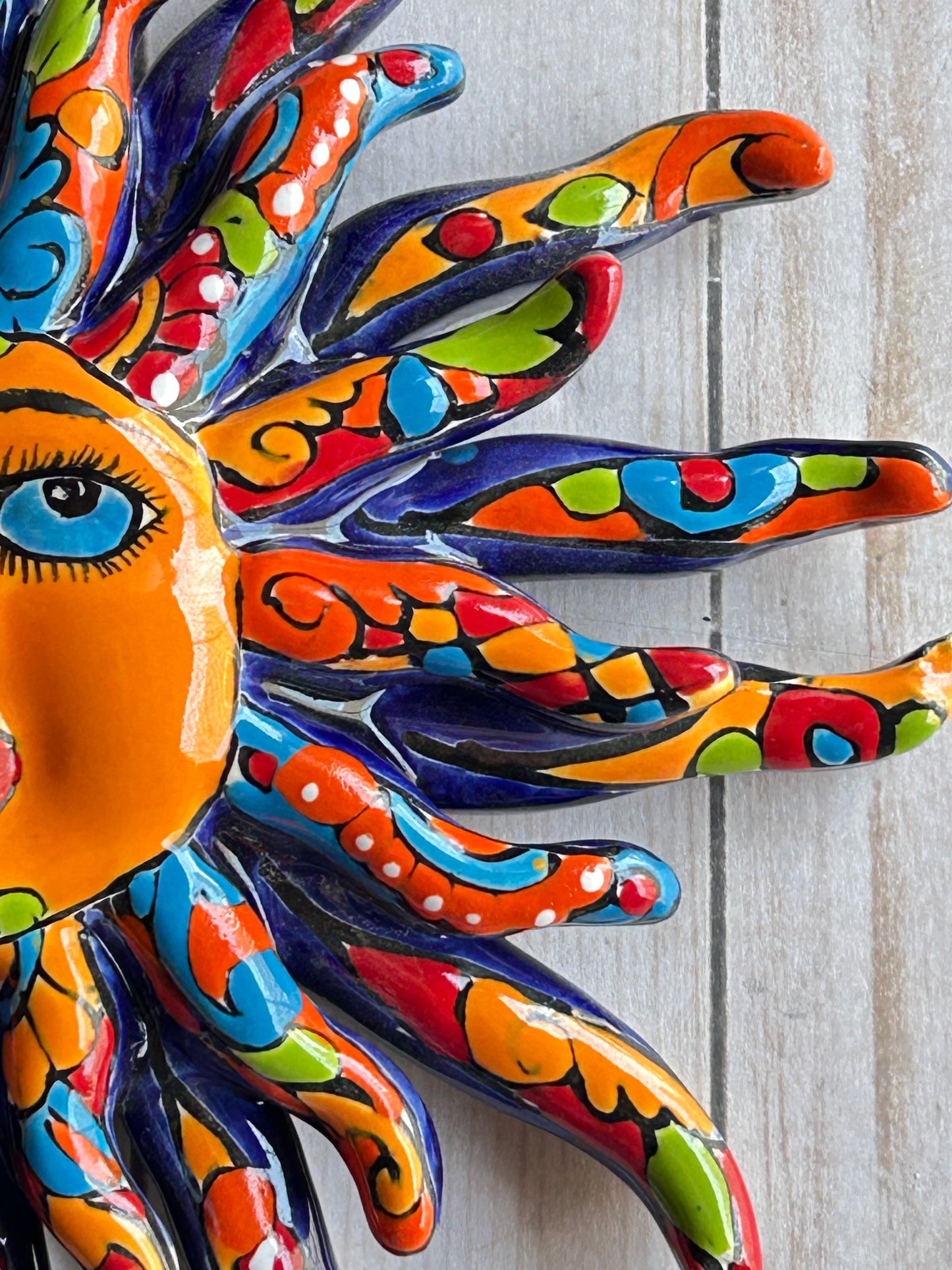 Glowing Wall Talavera Suns
