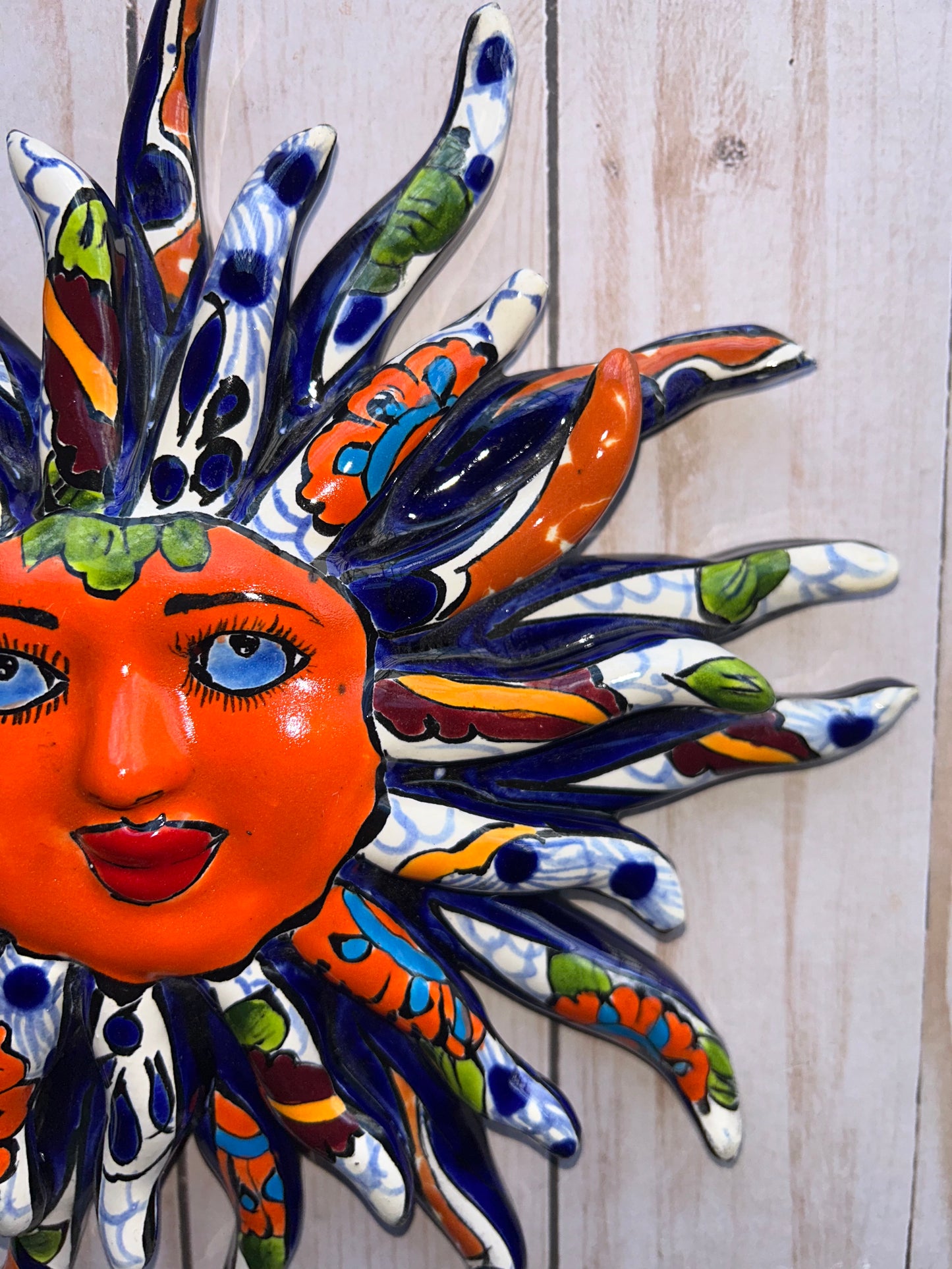 Glowing Wall Talavera Suns