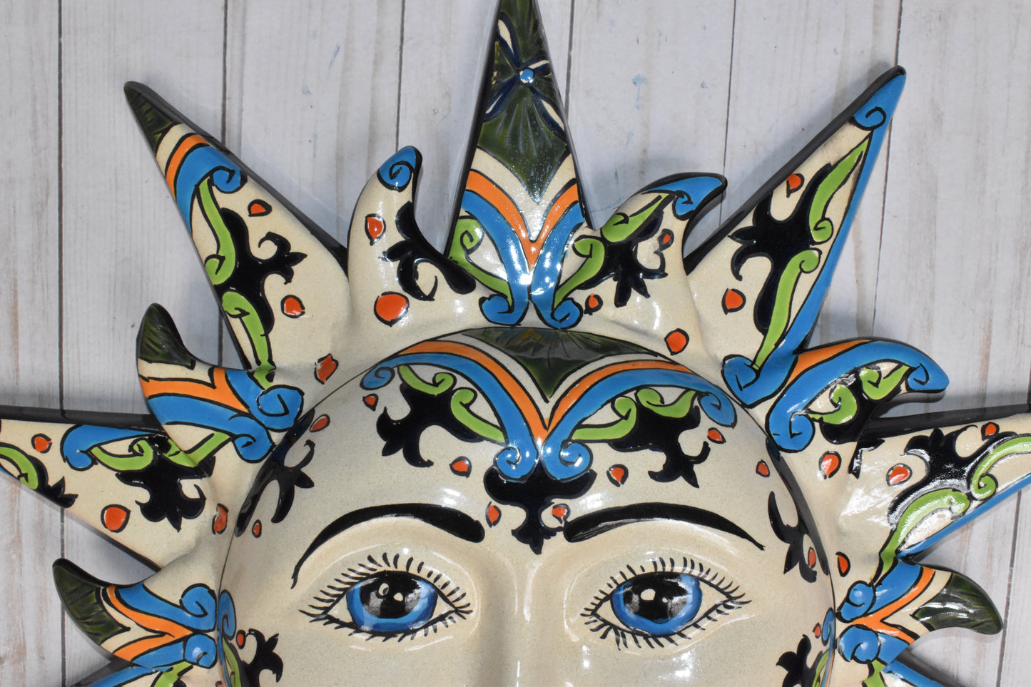 Rays Hanging Talavera Sun'S