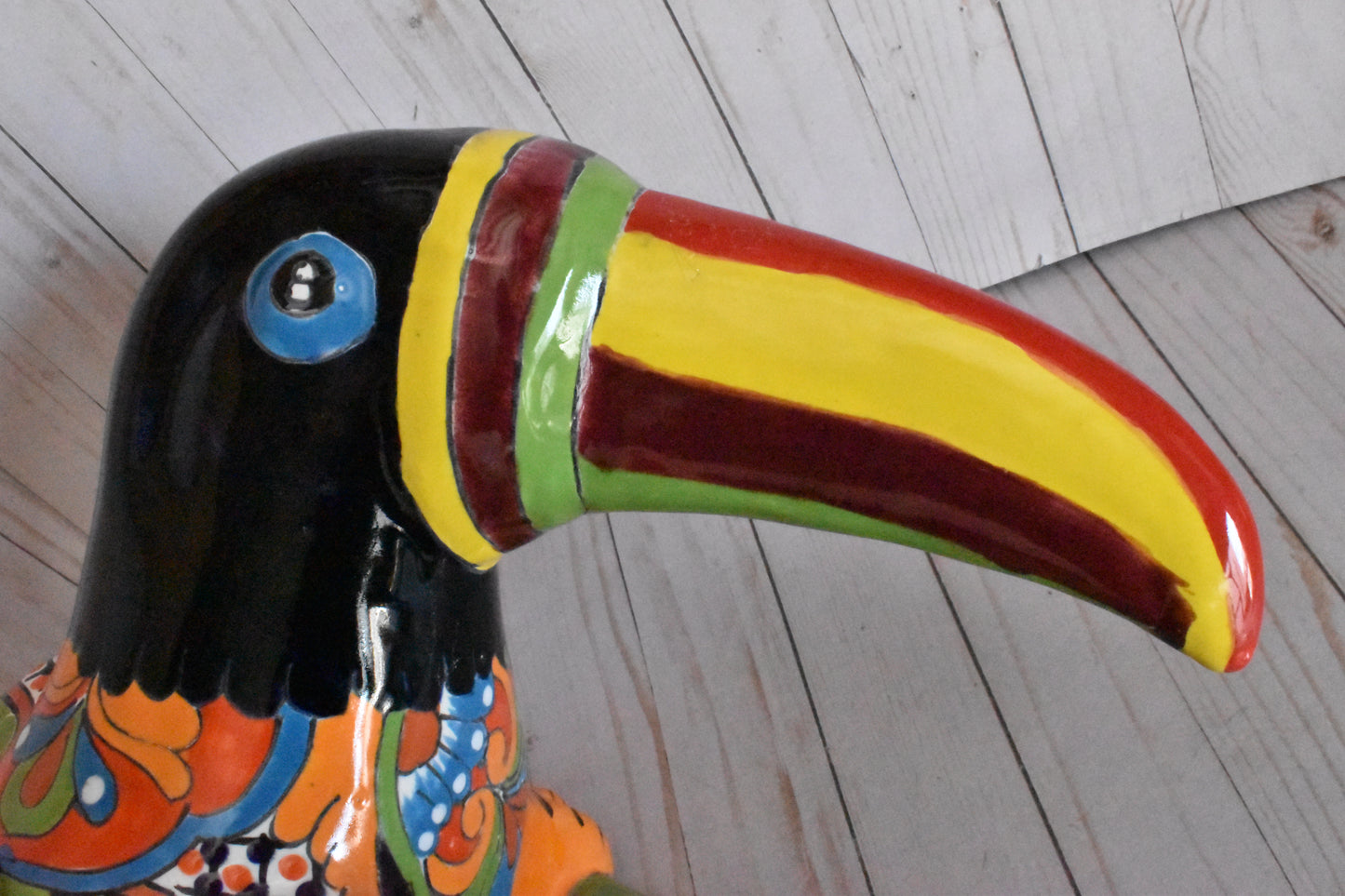 HANGING TOUCAN CLASSIC TALAVERA