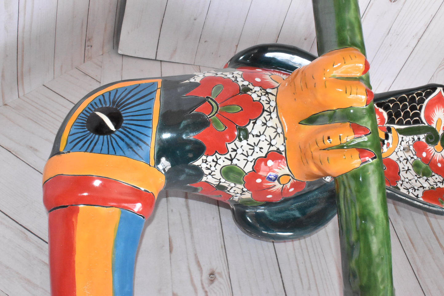 HANGING TOUCAN MAYAN