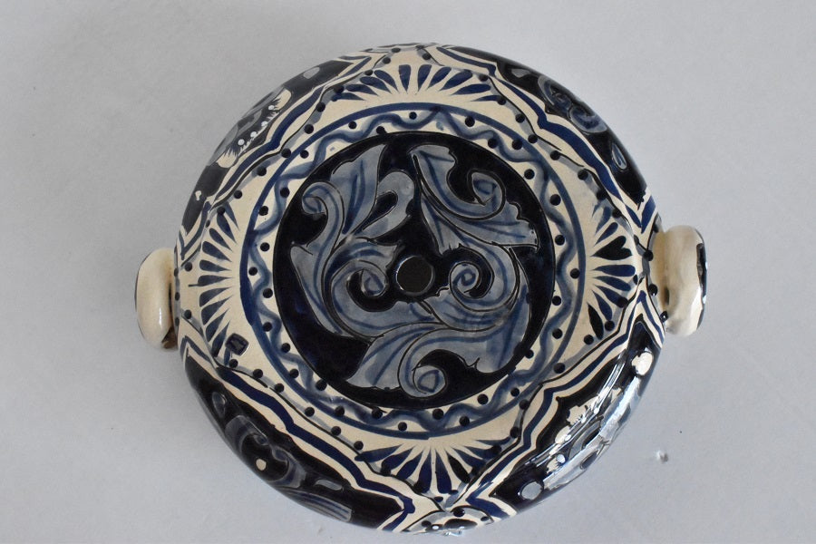 Hanging Talavera Pots With Chains.