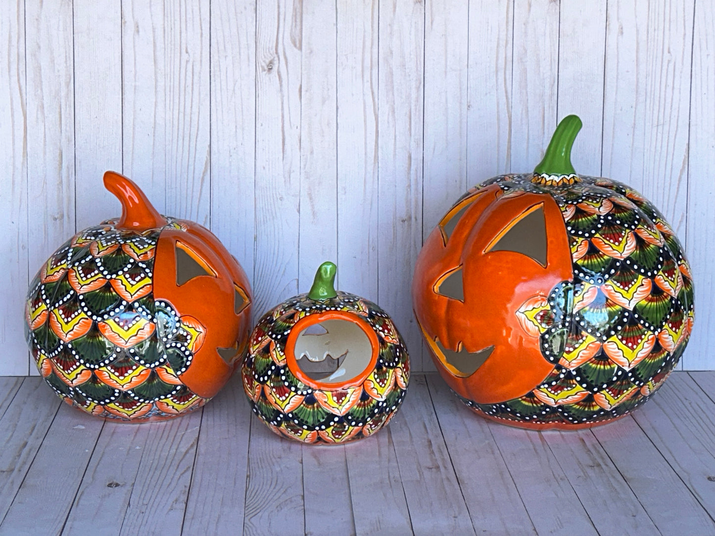 Hand-Painted Talavera Ceramic Pumpkin: Floral Jack-o'-Lantern Decor