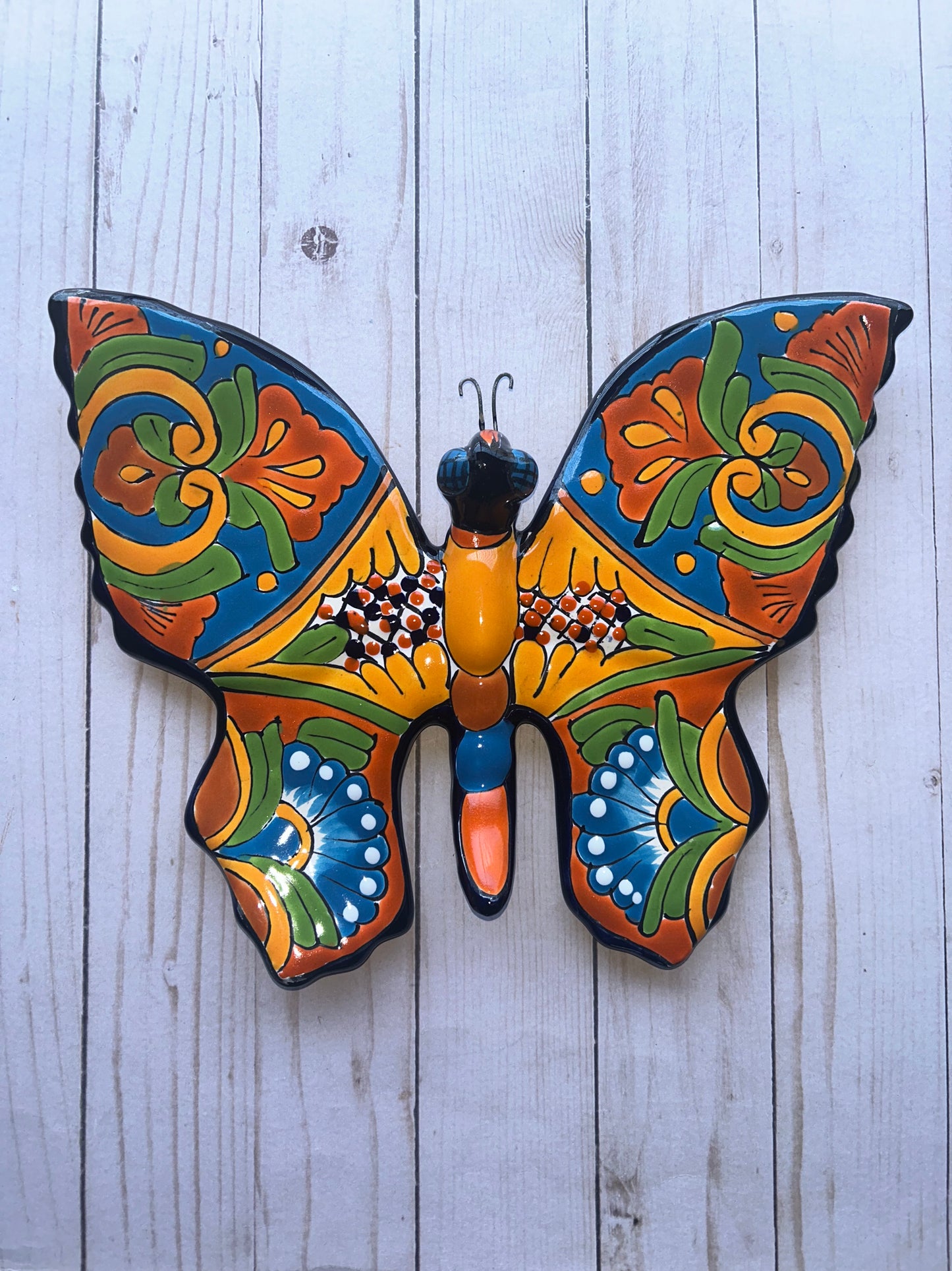 SMALL WALL TALAVERA BUTTERFLIES
