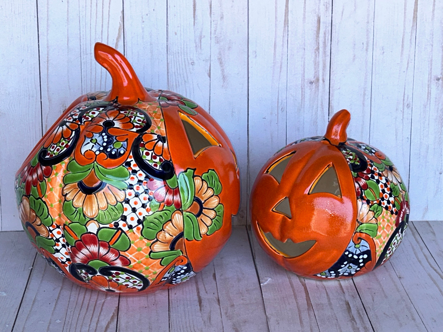Hand-Painted Talavera Ceramic Pumpkin: Floral Jack-o'-Lantern Decor