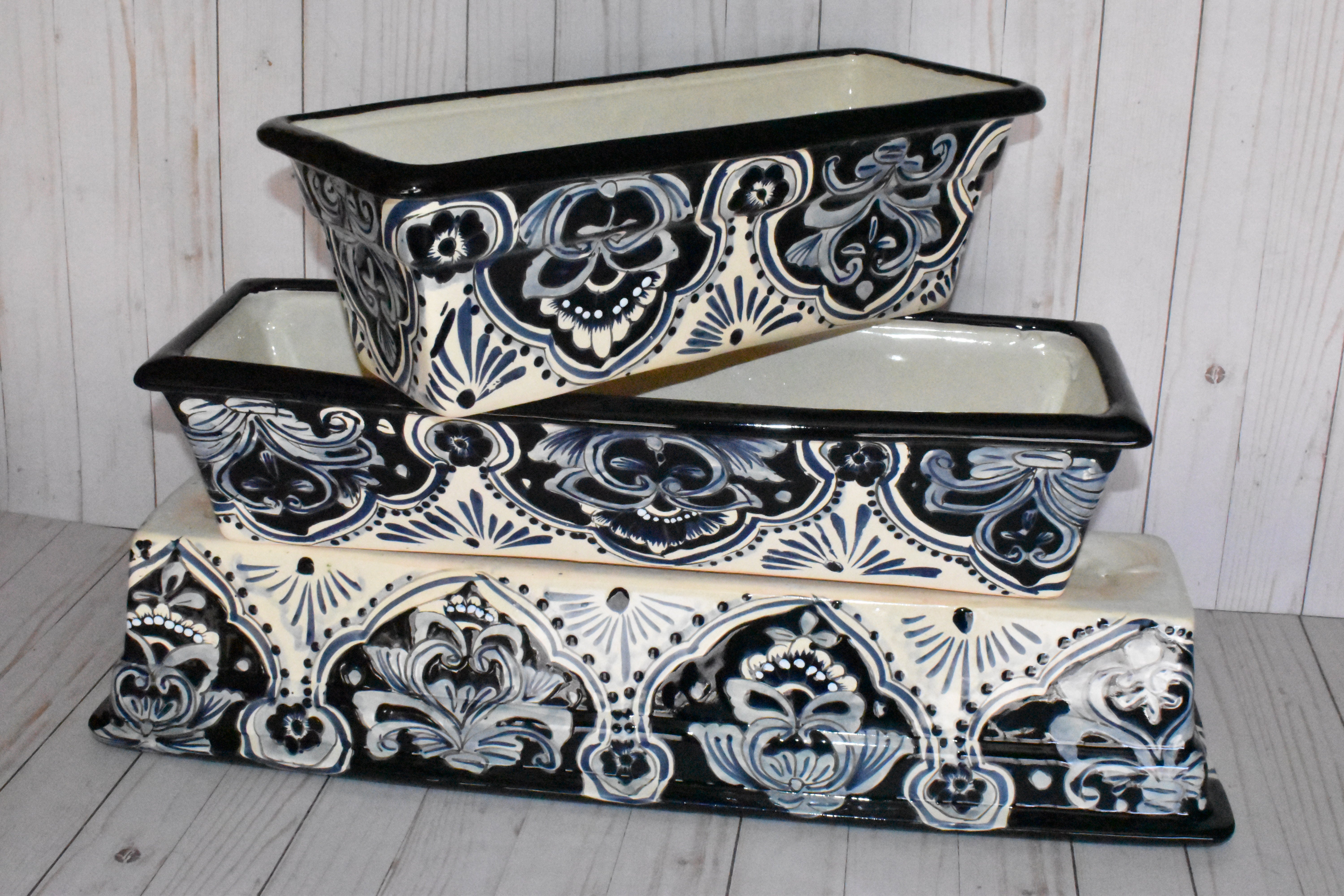 TALAVERA LONG WINDOW FLOOR BOXES – Sol de Mexico Imports