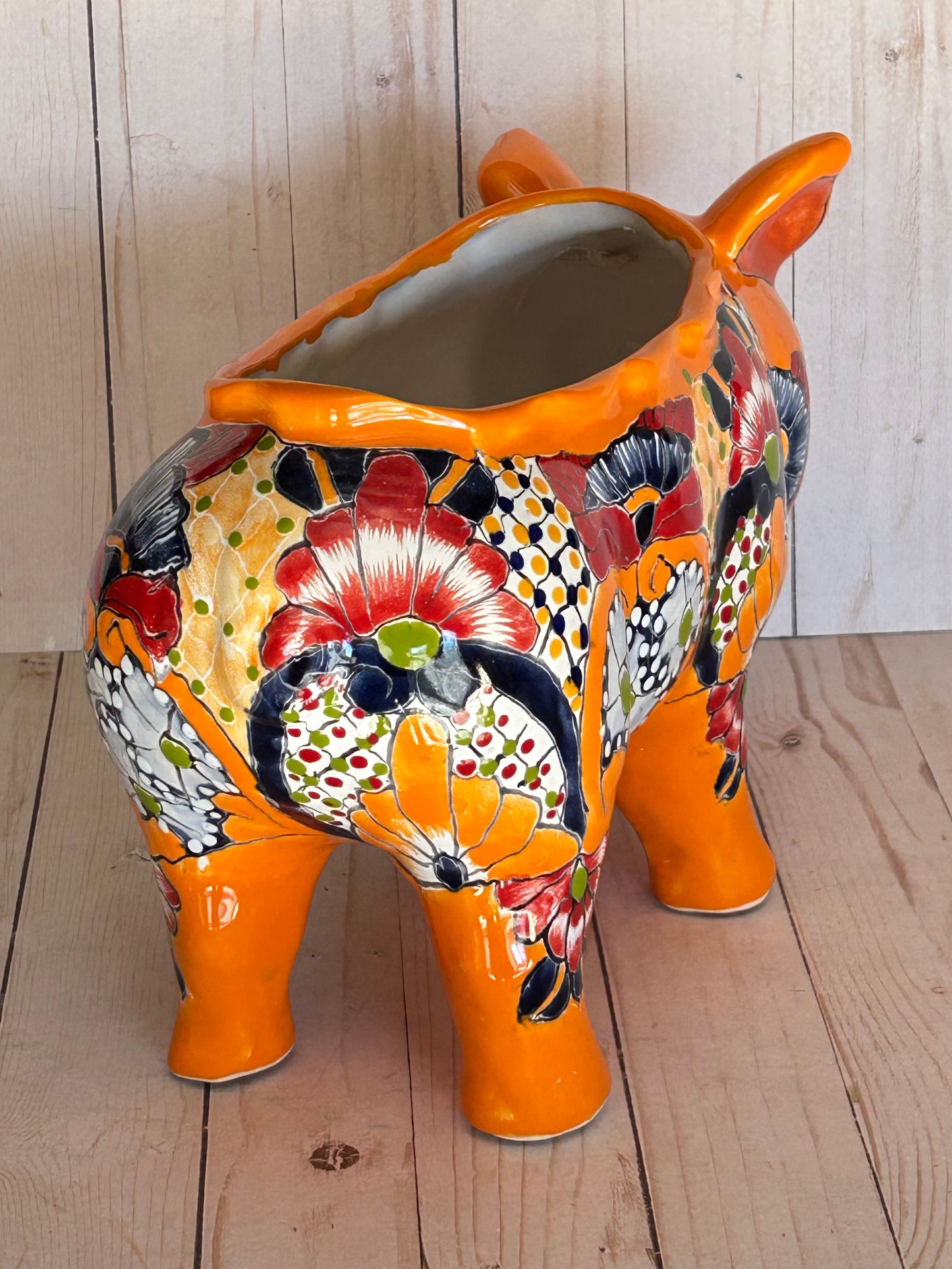 HAND-CRAFTED SMALL TALAVERA PIG PLANTER