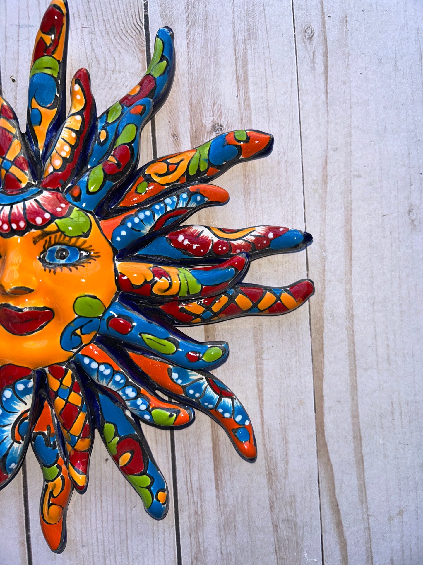 Glowing Wall Talavera Suns
