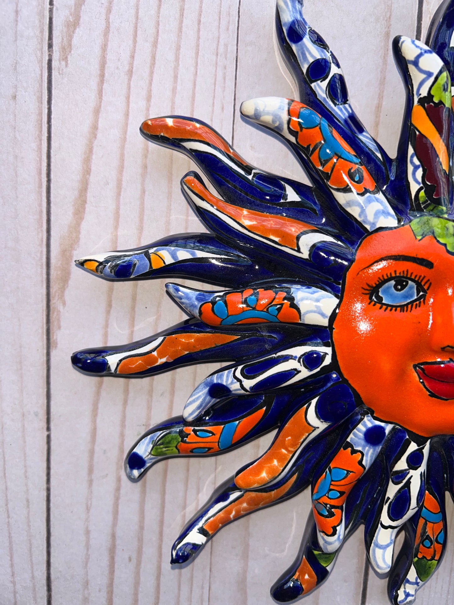 Glowing Wall Talavera Suns