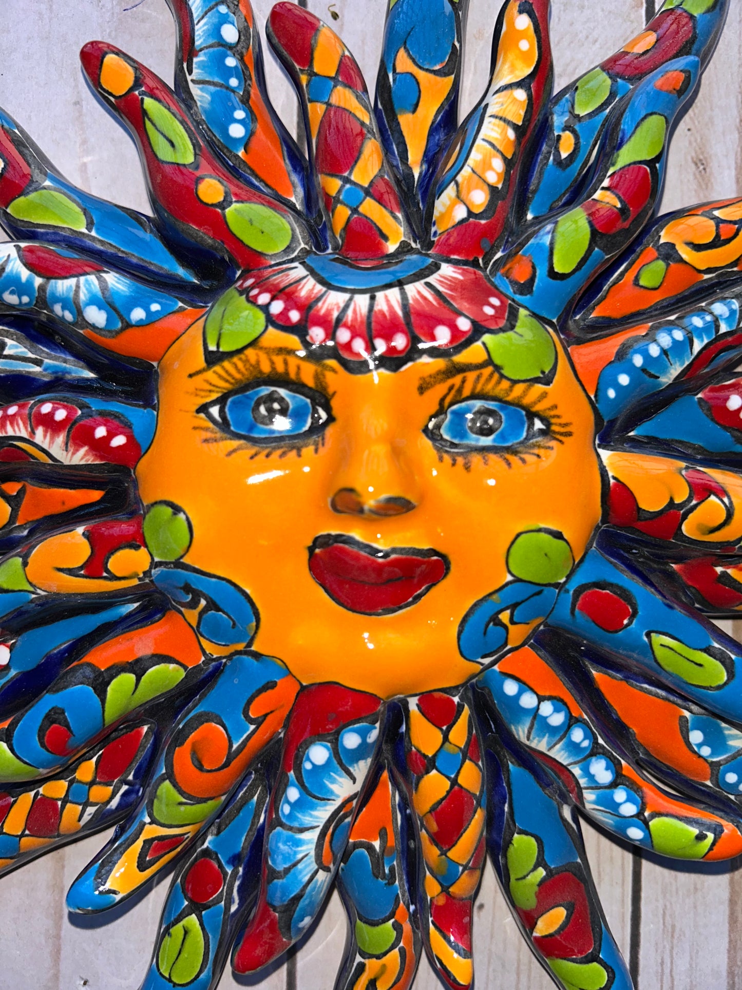 Glowing Wall Talavera Suns