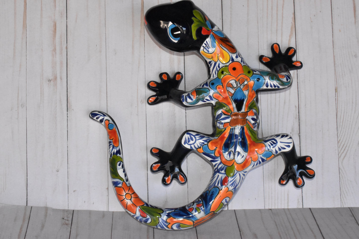 WALL TALAVERA GEICOS