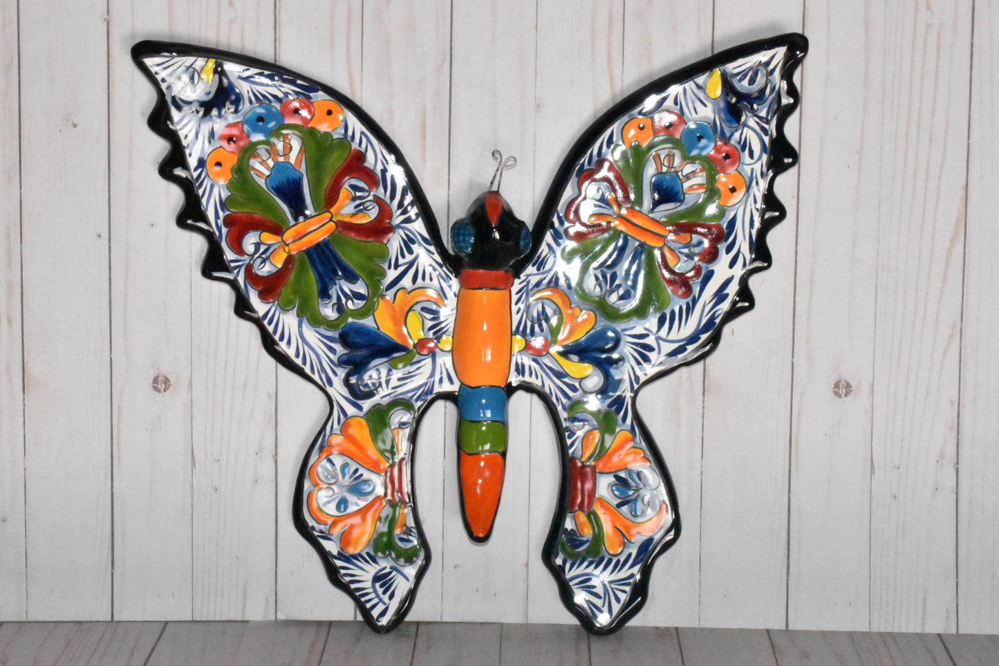 EXTRA LARGE WALL TALAVERA BUTTERFLIES