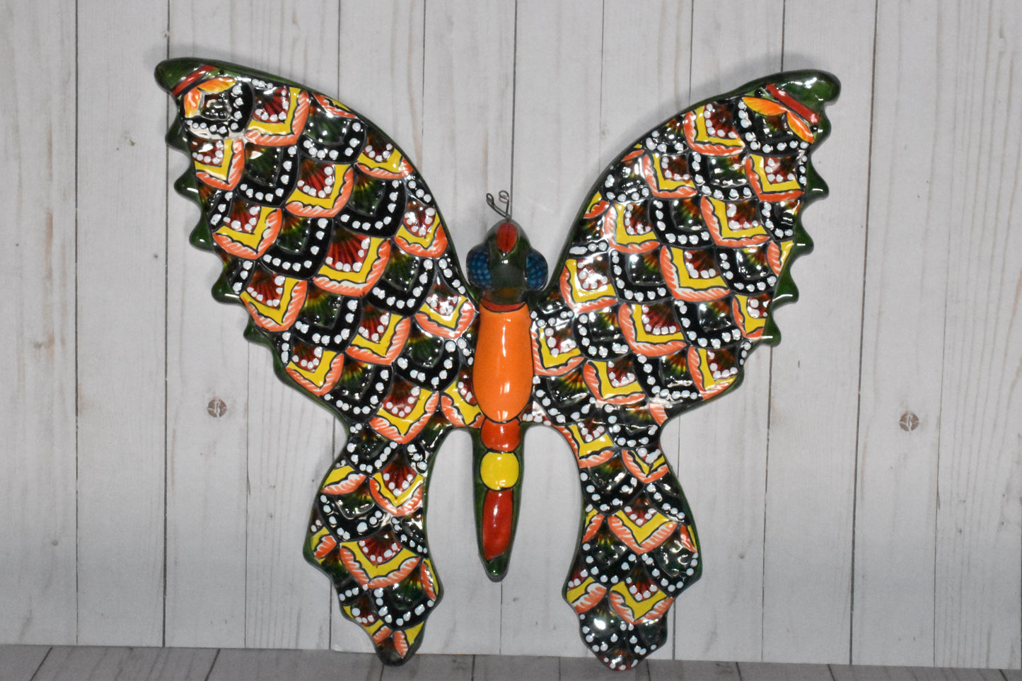 EXTRA LARGE WALL TALAVERA BUTTERFLIES