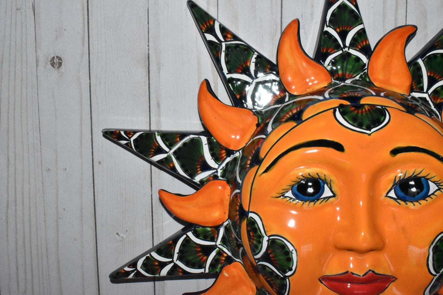 Rays Hanging  Talavera Sun'S