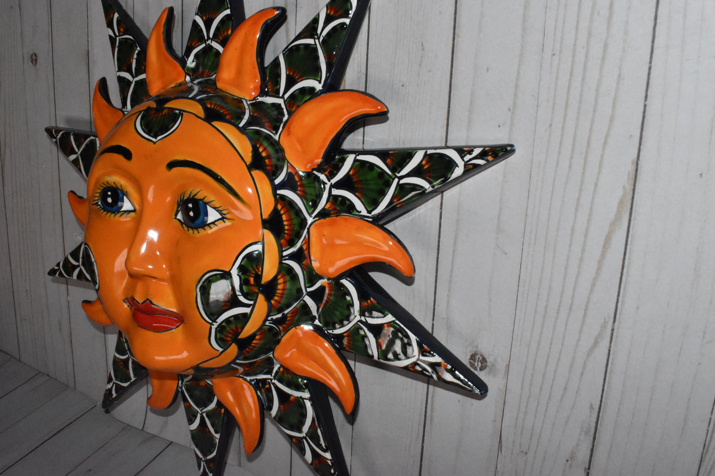 Rays Hanging  Talavera Sun'S