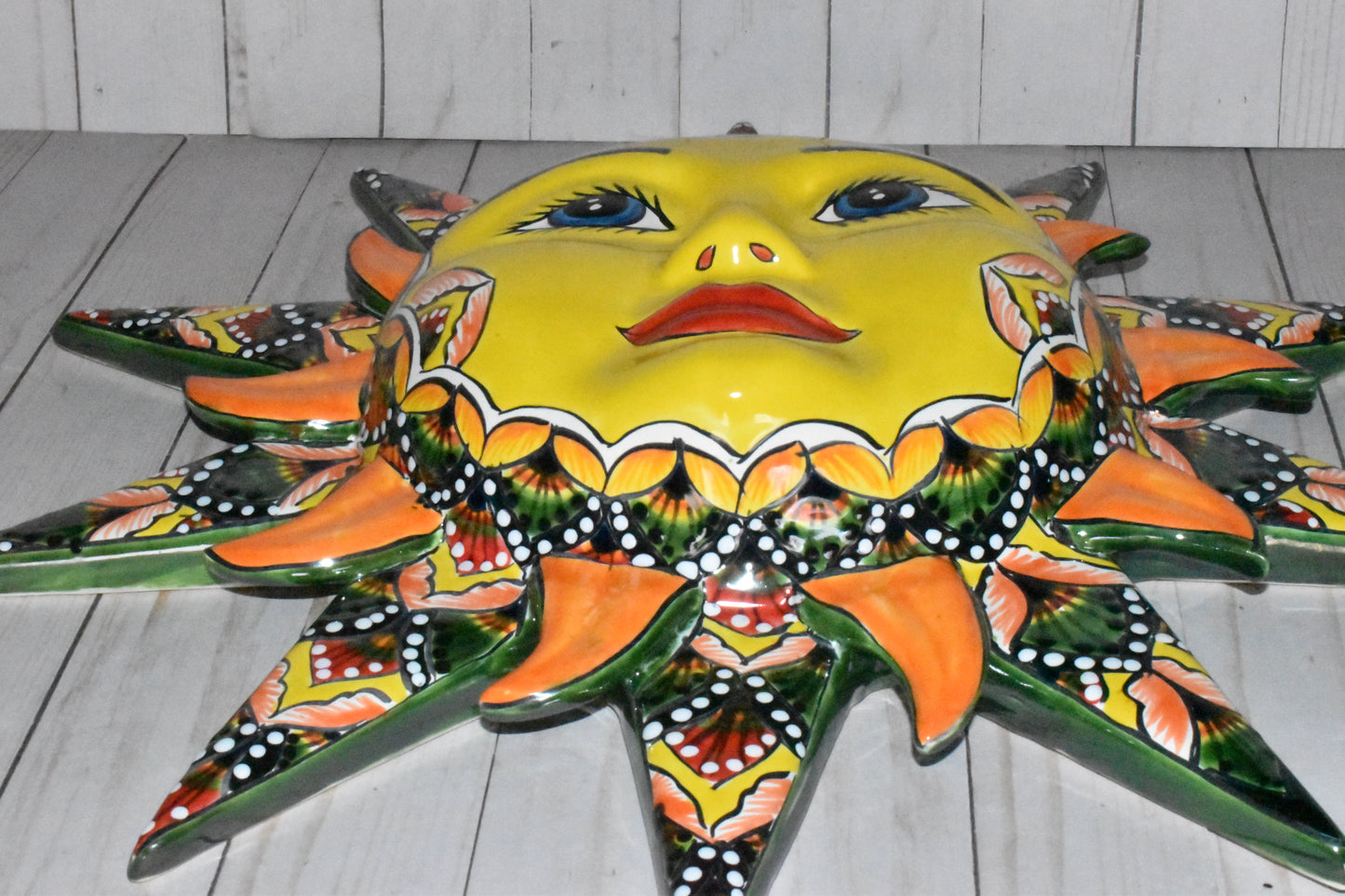 Rays Hanging  Talavera Sun'S