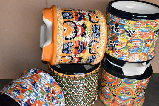 LARGE RINGED ROUND TALAVERA POTS