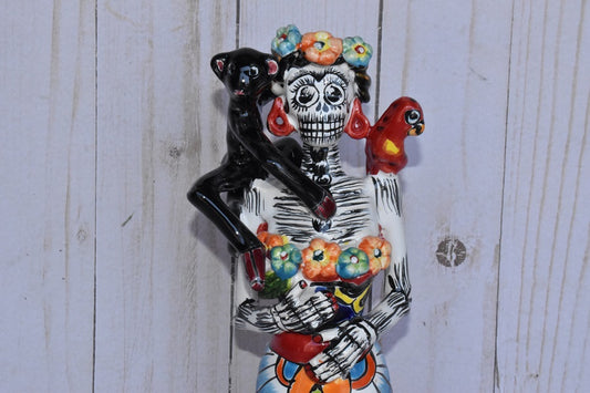 Frida Kahlo Statue