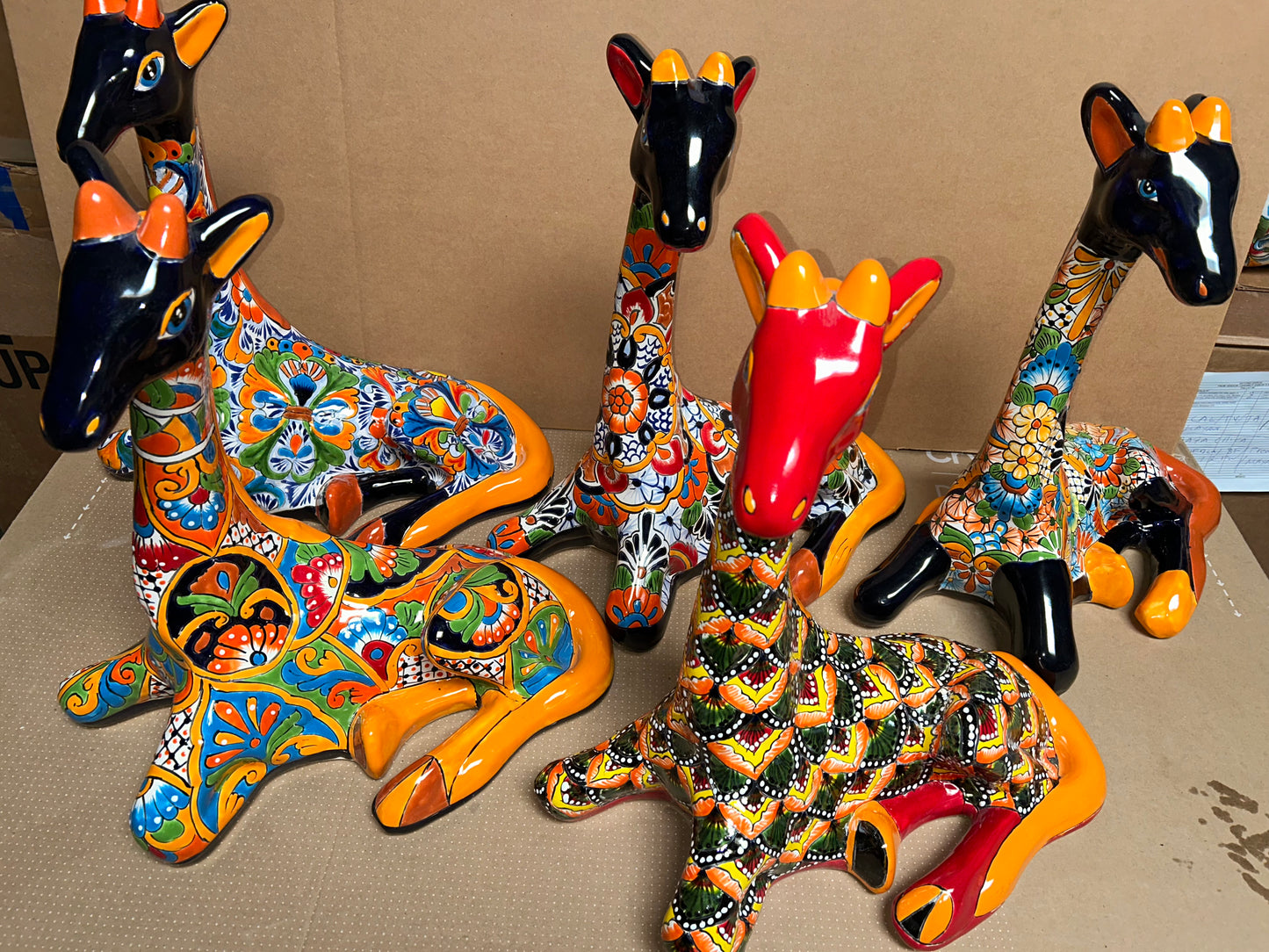 Hand-Painted Talavera Giraffe – Mexican Folk Art Ceramic Figurine