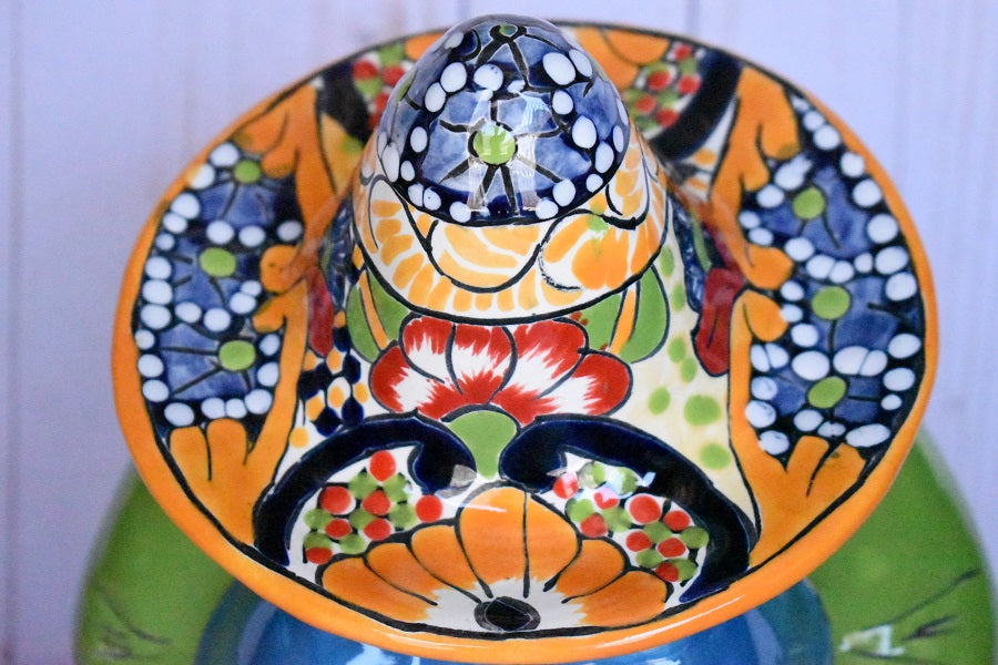 Man sleeping in Golden Yellow Talavera