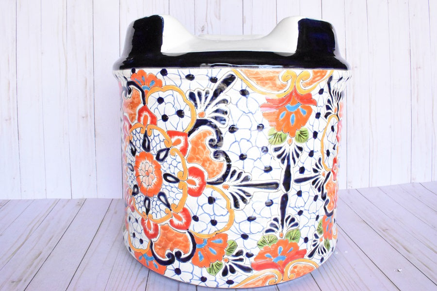 Ringed Round Pot- Talavera White Puebla Design
