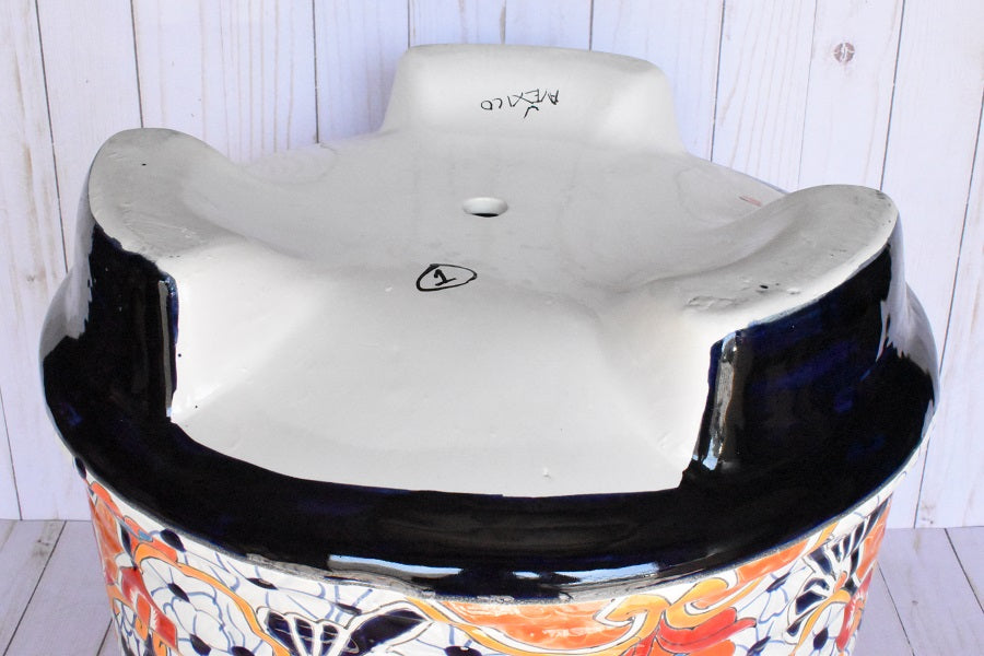 Ringed Round Pot- Talavera White Puebla Design