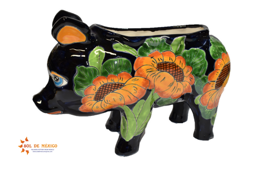 PIG PLANTER HANDCRAFTED IN SUNFLOWER DESIGN